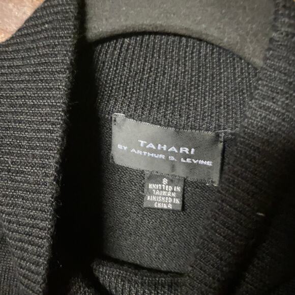 Tahari Arthur S Levine Black Knit Short Sleeve Mock Neck Sweater Women's Size 8 - Picture 4 of 6
